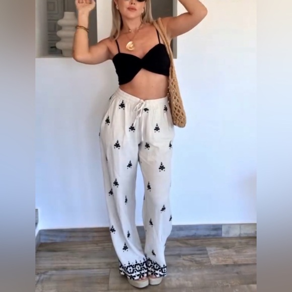 Zara EMBROIDERED WIDE LEG PANTS - Picture 7 of 15